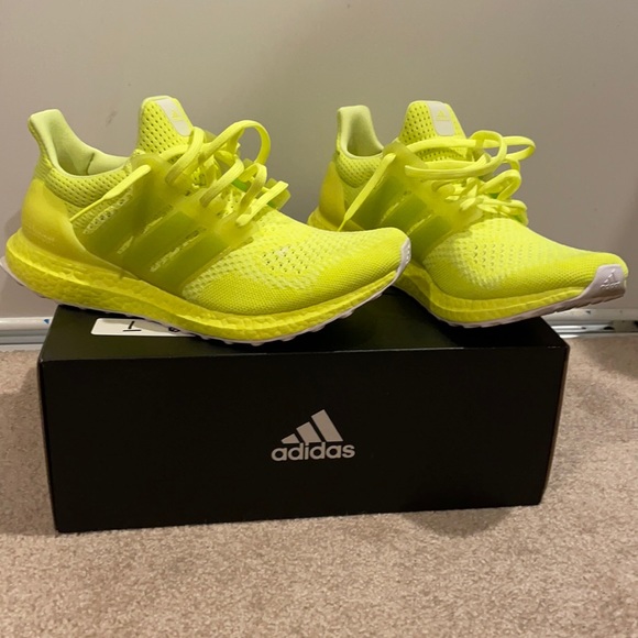 Adidas ultra boost 1.0 DNA - Picture 1 of 5